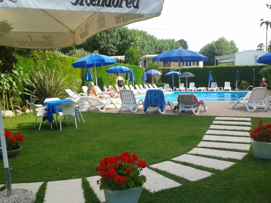 Hotel Fornaci Peschiera del Garda Buitenkant foto